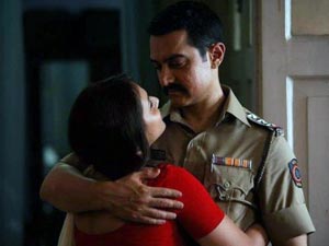 Adi listening, Rani Mukherjee scared of falling in love with Aamir Khan!